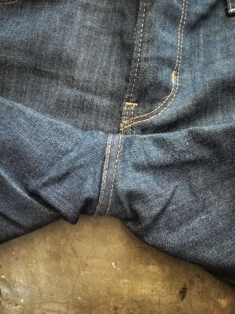 Levi's Women's 715 Dark Wash Bootcut Jeans Size 31 - Picture 6 of 6